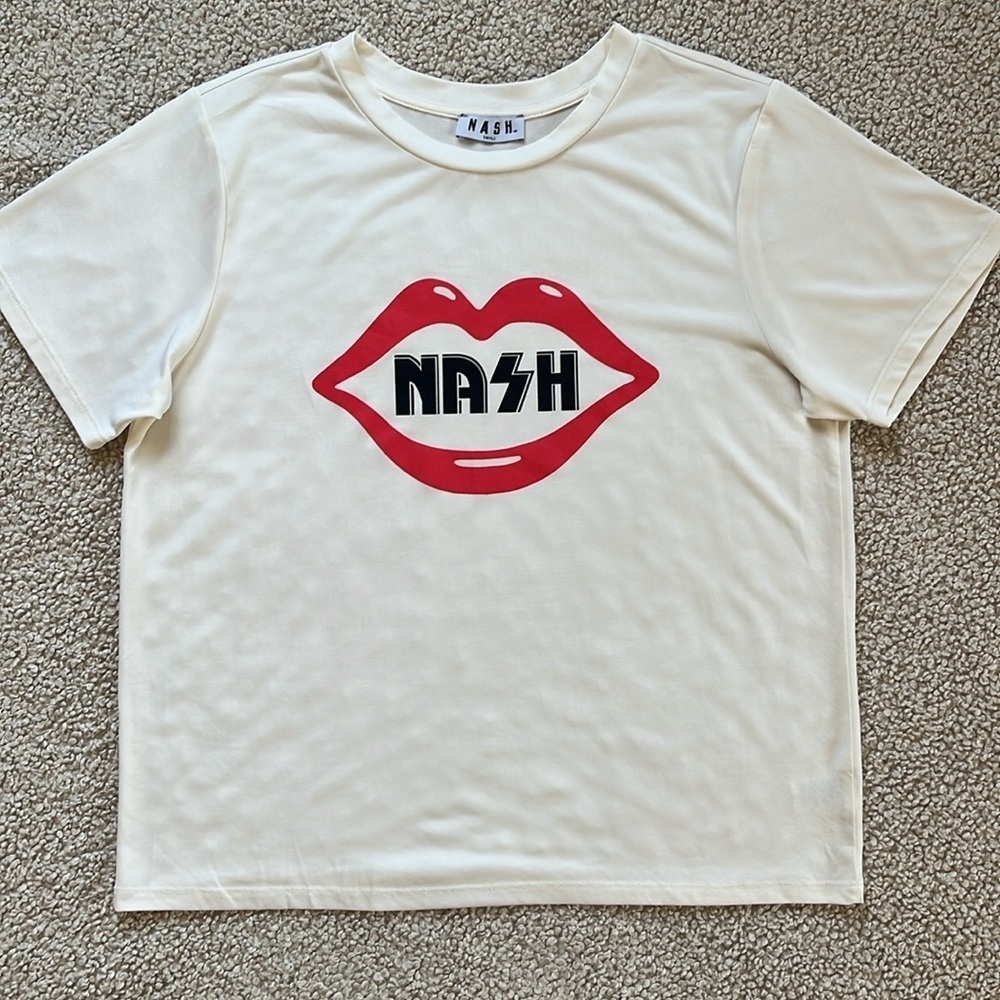 NASH Lips Tee Size Small - Picture 8 of 9